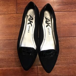 Anne Klein Flat Black Loafers size 8.5
